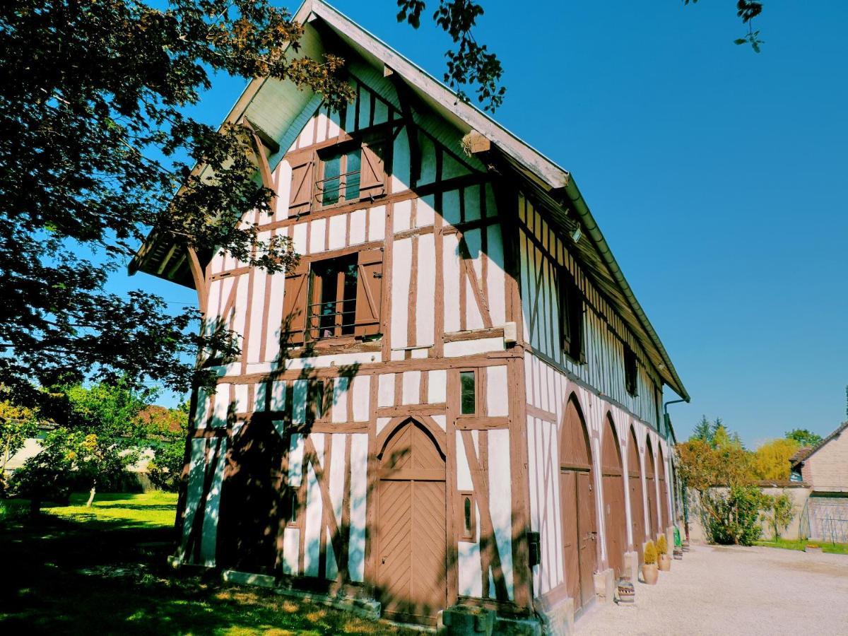La Maison T&M Dosches Exterior photo